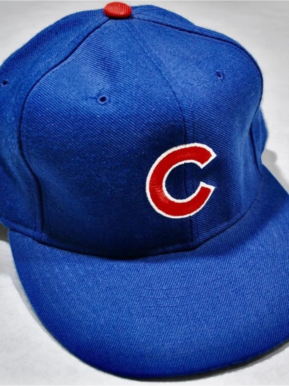 Chicago Cubs  Hat (Fitted- 7 1/2) On-Field Player Issued- NWOT